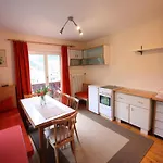 Wonderful In With Parking Apartamento *